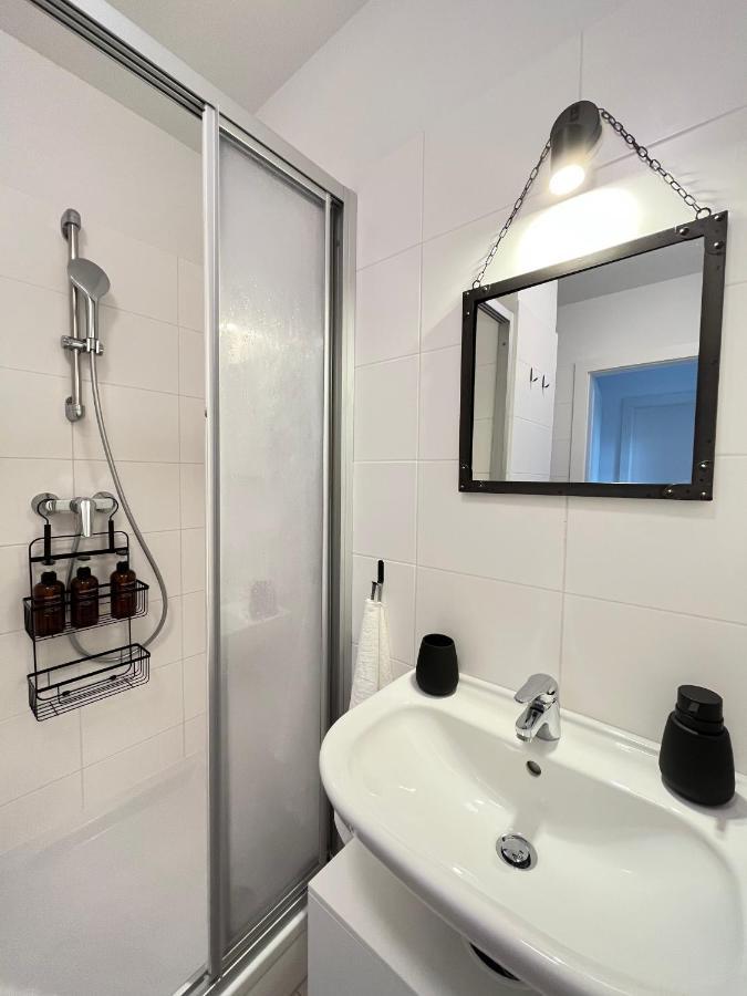 Penthouse Near Central Station With Free Parking Vienna Luaran gambar