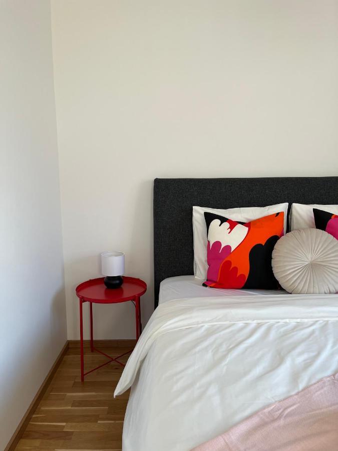 Penthouse Near Central Station With Free Parking Vienna Luaran gambar