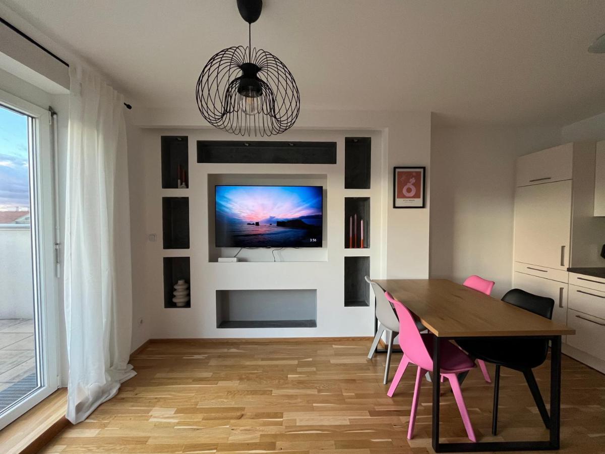 Penthouse Near Central Station With Free Parking Vienna Luaran gambar